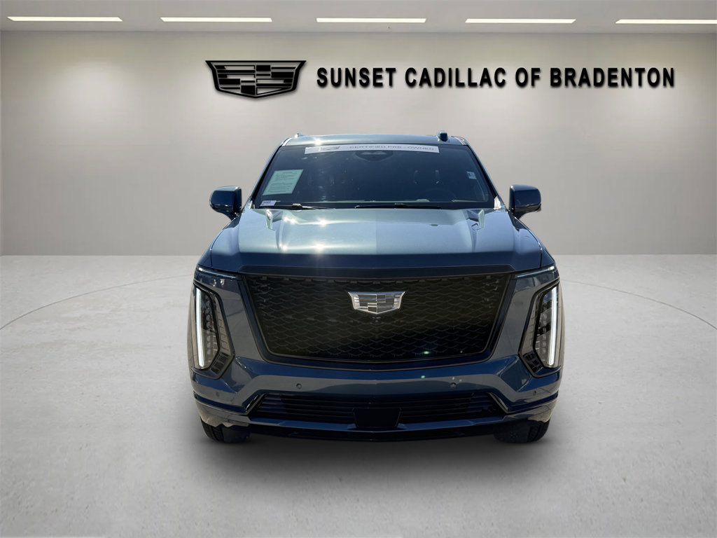 Certified 2026 Cadillac Escalade ESV Platinum Sport w/ LPO, ONYX Package AWD/4WD image 8