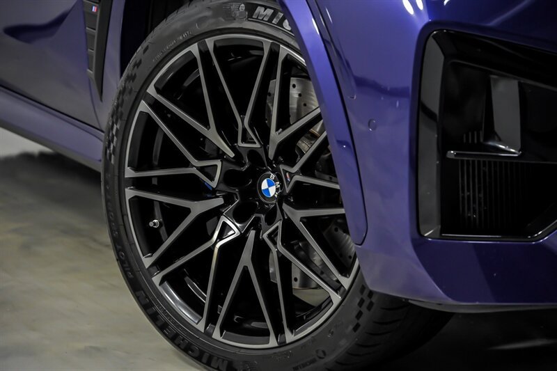 Used 2024 BMW X5 M Competition w/ Executive Package AWD/4WD image 4