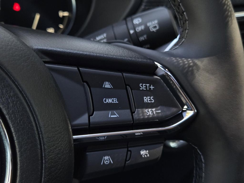 New 2025 MAZDA CX-5 Signature image 30