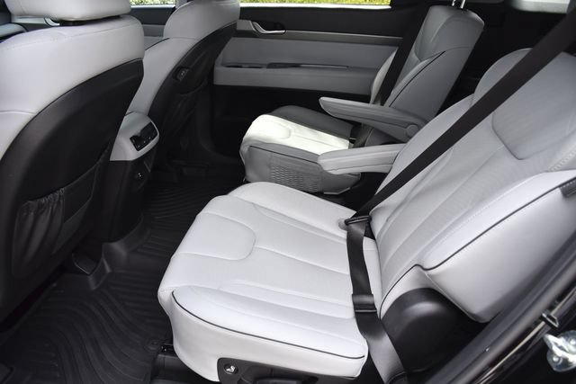 Used 2024 Hyundai Palisade SEL FWD image 23