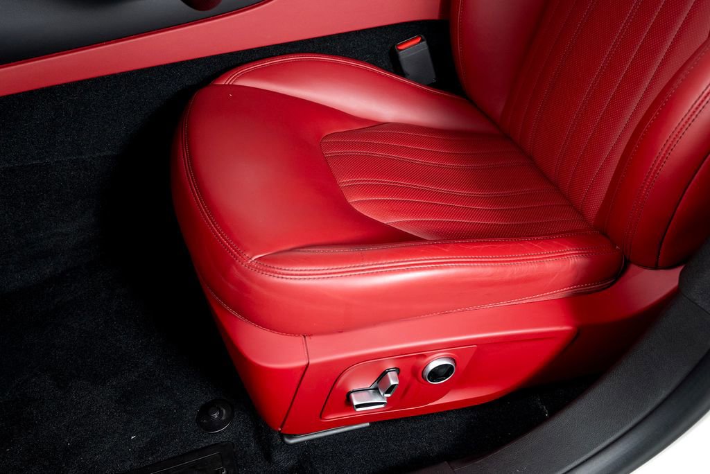 Used 2022 Maserati Levante GT image 19