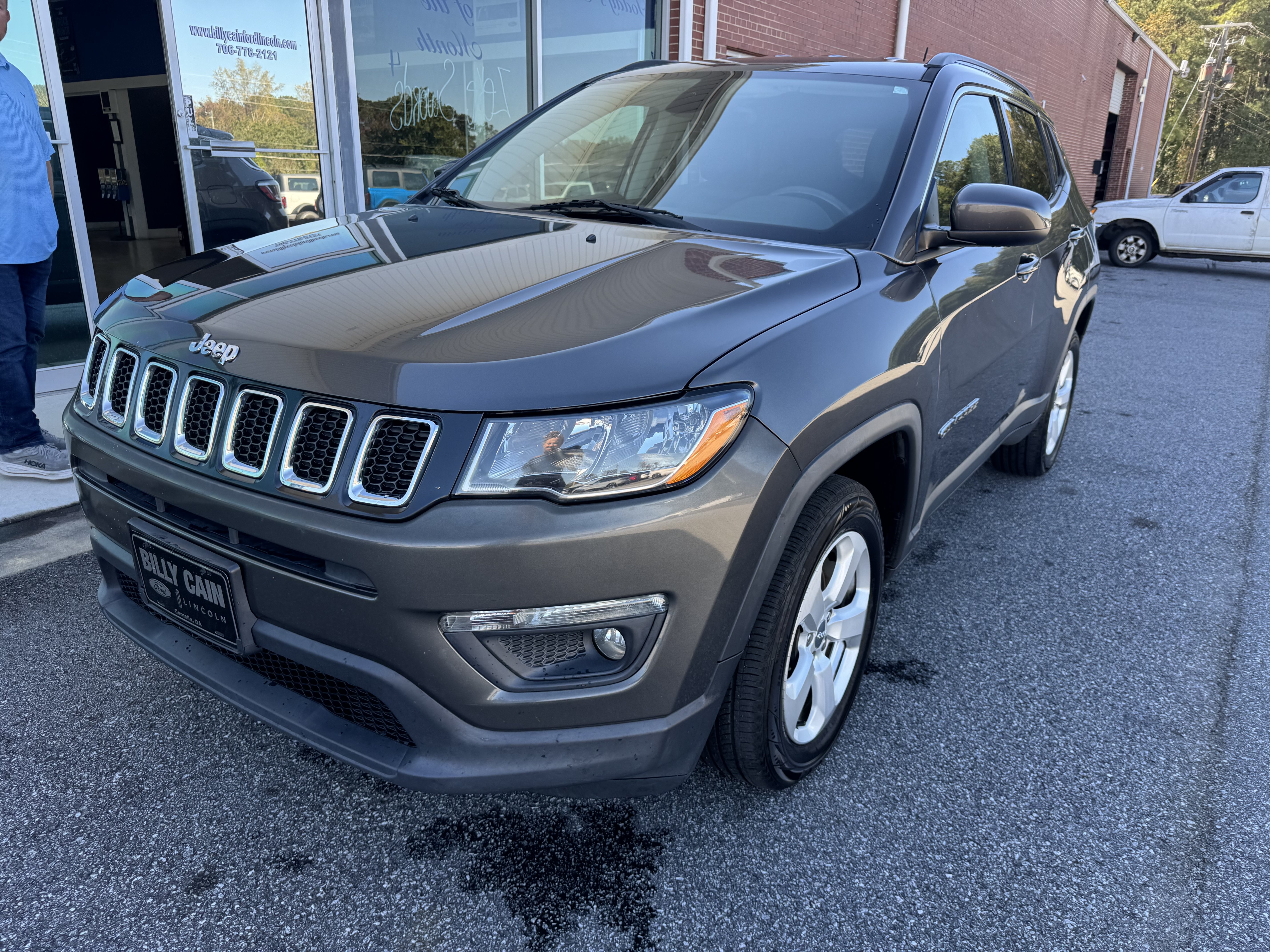 Used 2017 Jeep Compass Latitude w/ Popular Equipment Group AWD/4WD image 6