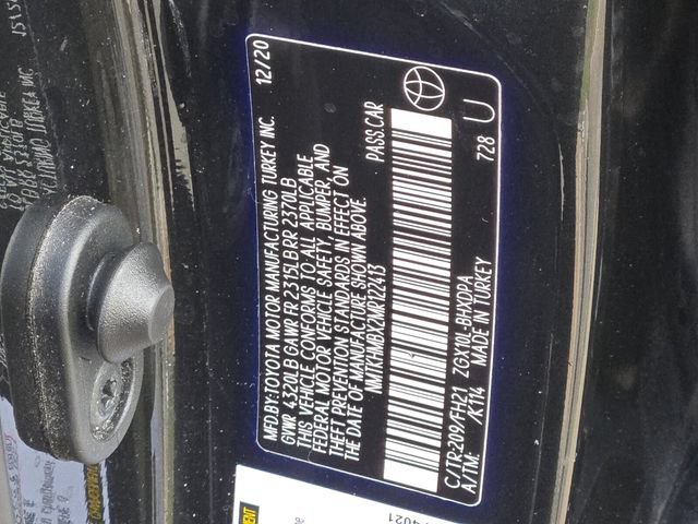 Used 2021 Toyota C-HR LE FWD image 19