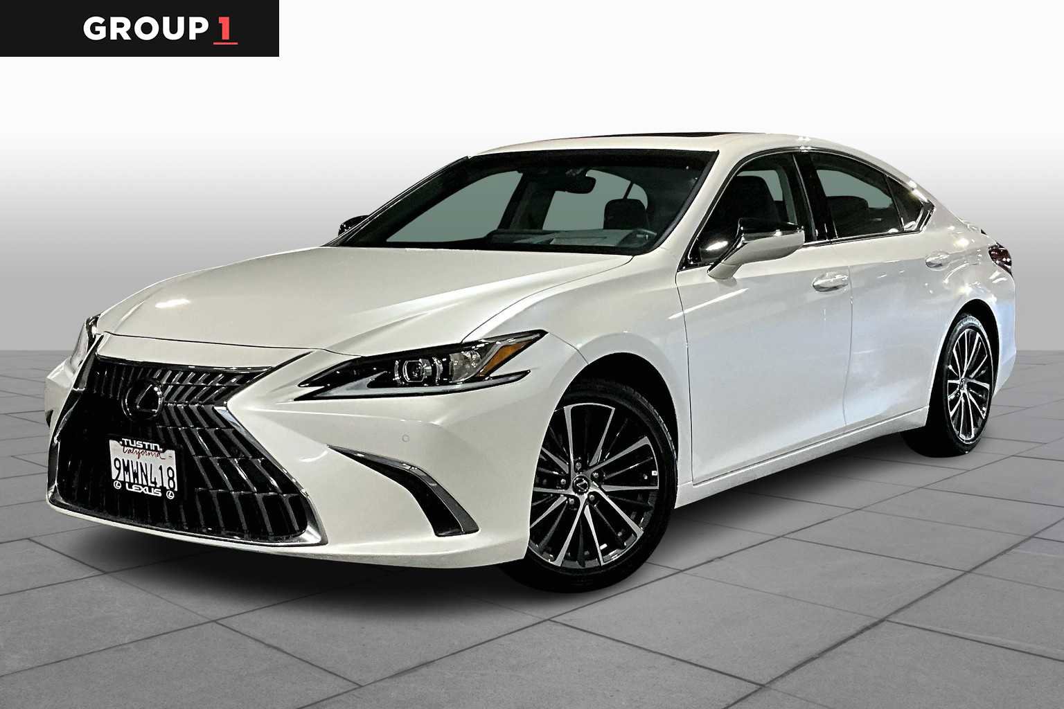 Used 2025 Lexus ES 300h w/ Premium Package