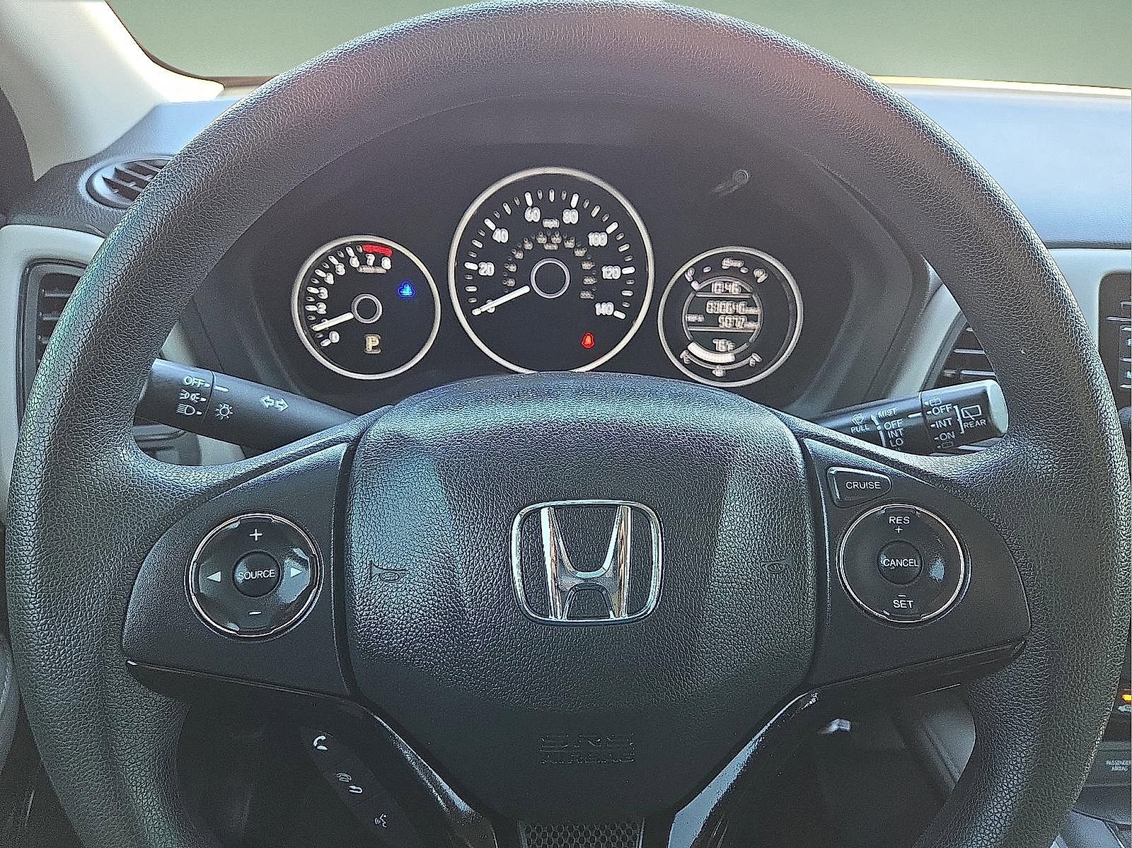 Used 2021 Honda HR-V LX image 24