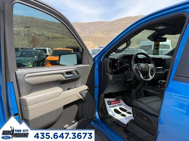 Used 2022 Chevrolet Silverado 1500 ZR2 image 12
