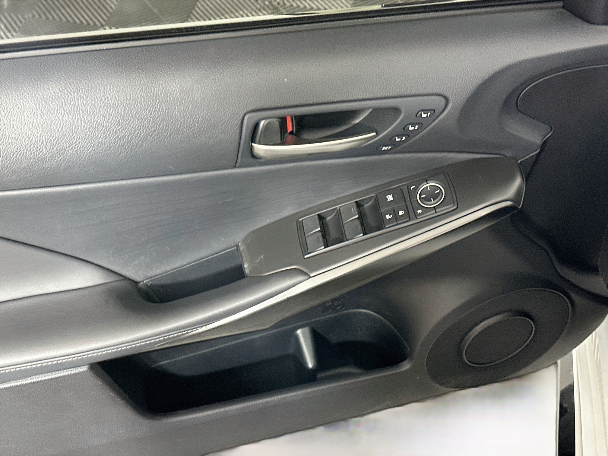 Used 2023 Lexus IS 350 F Sport w/ Navigation Package RWD image 15