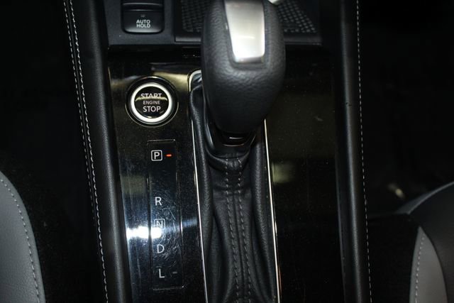 Used 2024 Nissan Kicks SR w/ SR Premium Package FWD image 15
