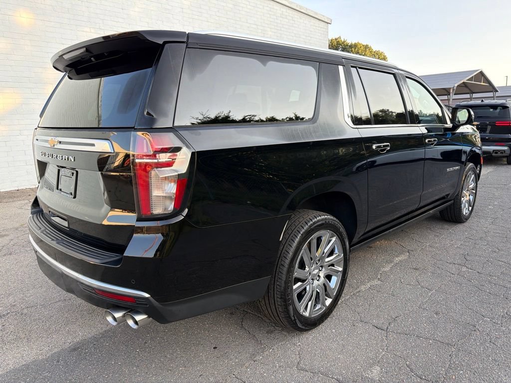 Used 2021 Chevrolet Suburban High Country w/ Premium Package AWD/4WD image 2