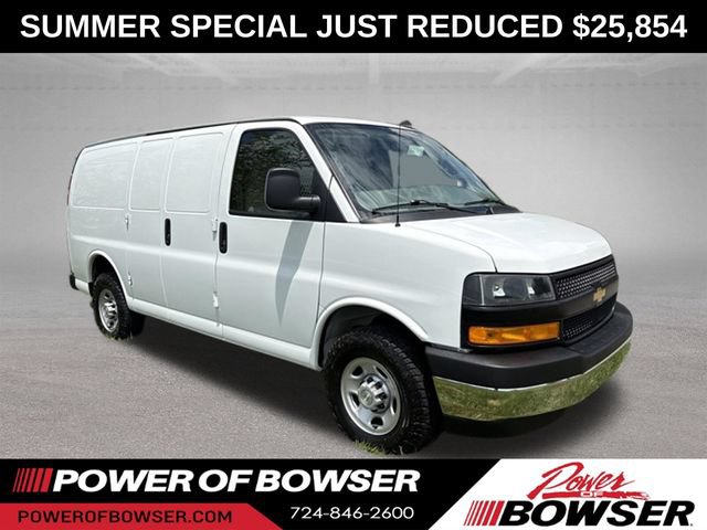 Used 2022 Chevrolet Express 2500 w/ Driver Convenience Package RWD image 6