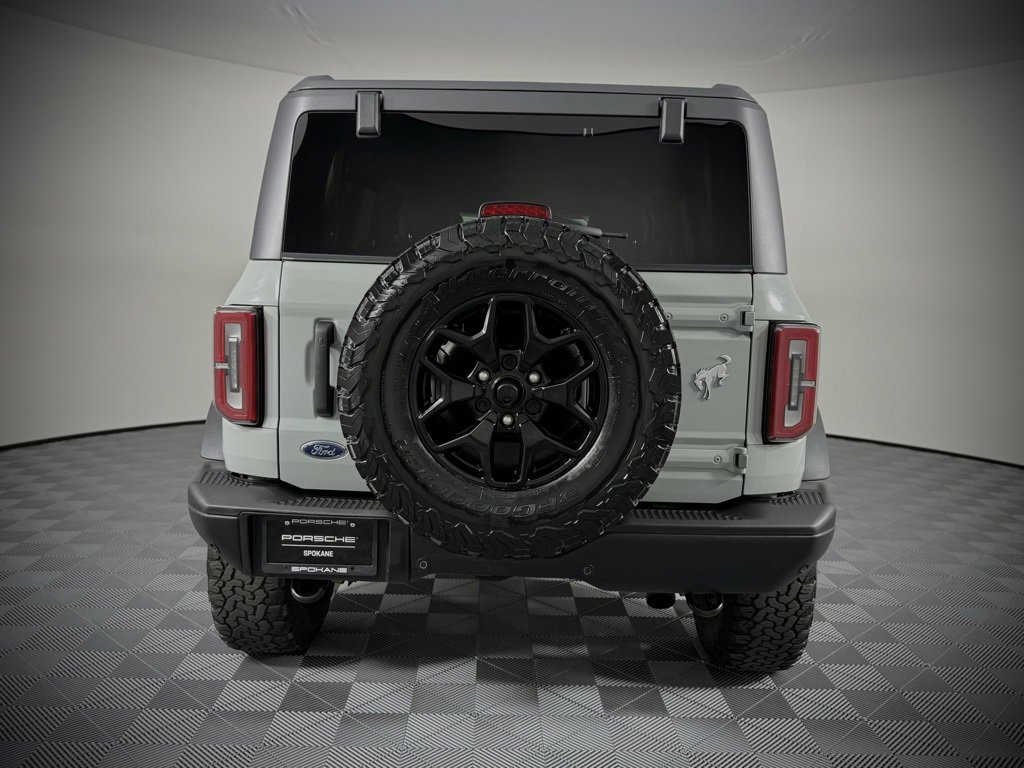 Used 2021 Ford Bronco Badlands image 8