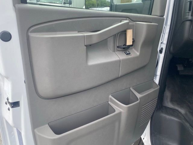 New 2025 Chevrolet Express 3500 w/ Power Convenience Package image 16