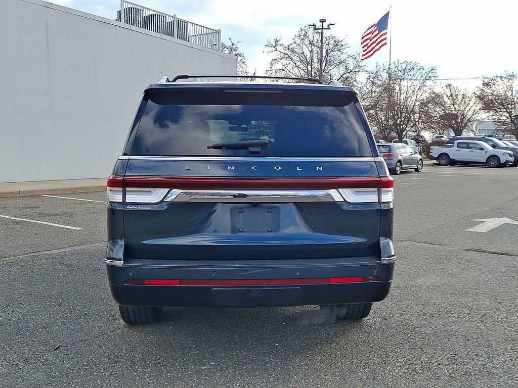 Used 2022 Lincoln Navigator L Reserve image 8