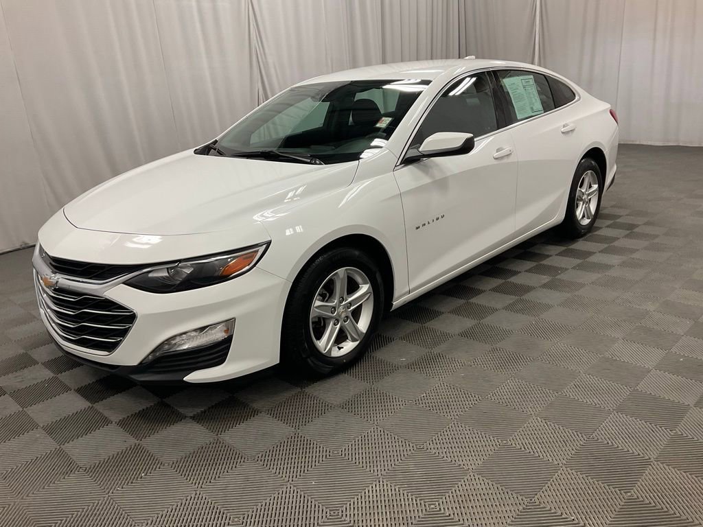 Used 2024 Chevrolet Malibu LT image 9