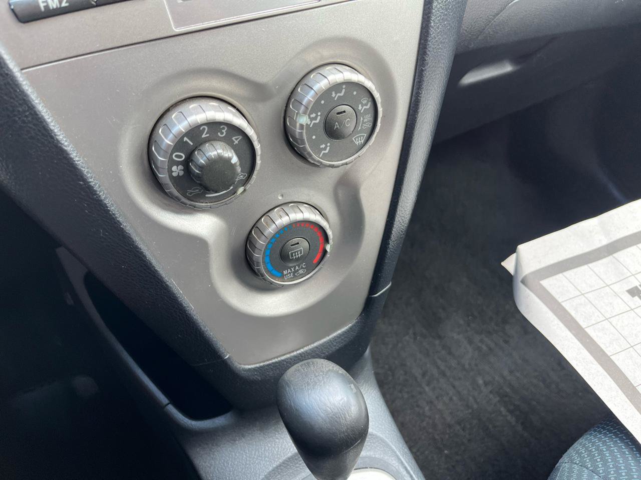 Used 2009 Toyota Yaris Sedan FWD image 14
