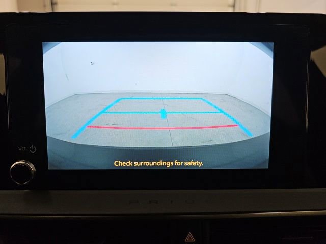 Used 2025 Toyota Prius XLE image 26