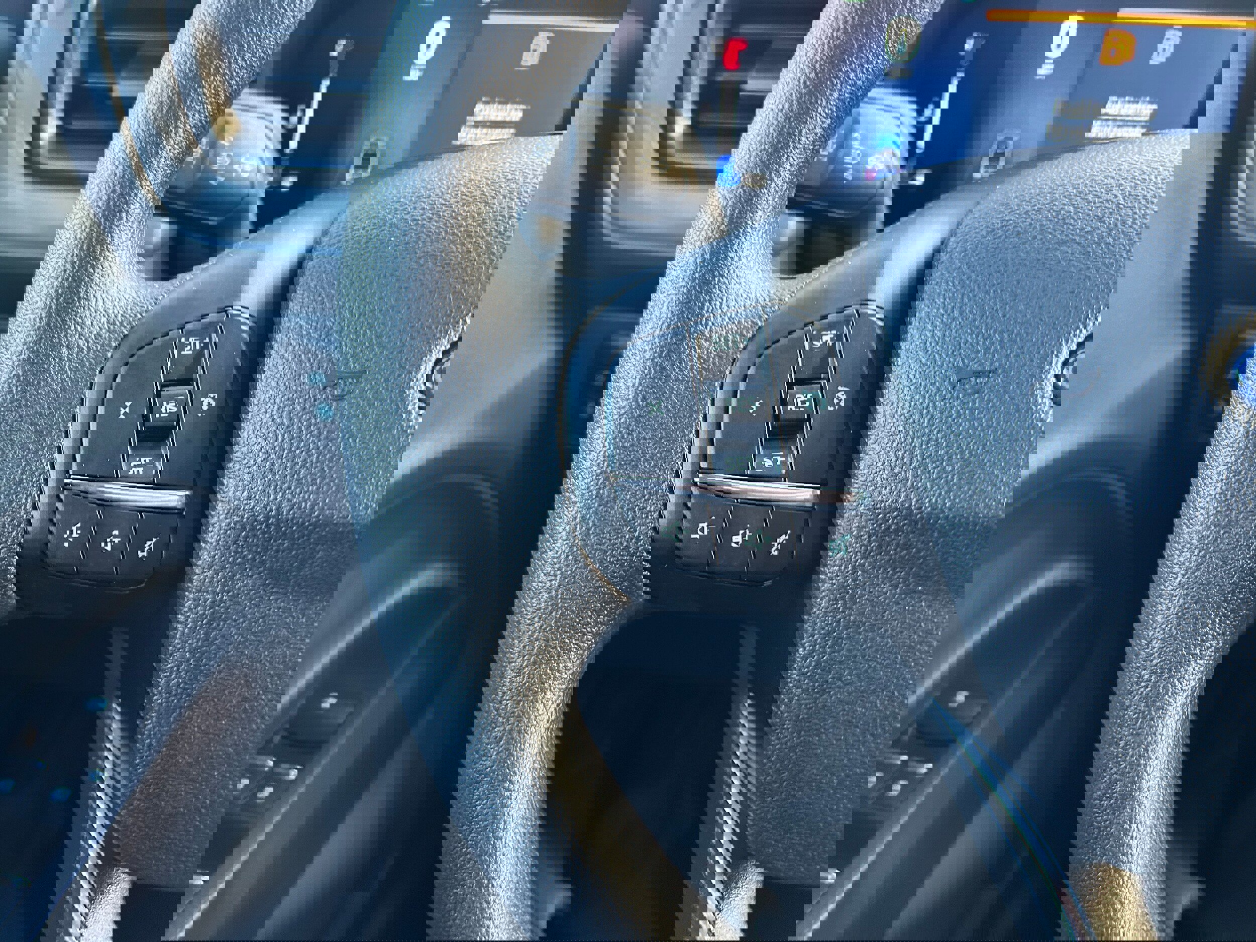 New 2025 Ford Maverick XL w/ Equipment Group 101A image 23