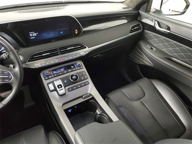 Used 2022 Hyundai Palisade Calligraphy image 17