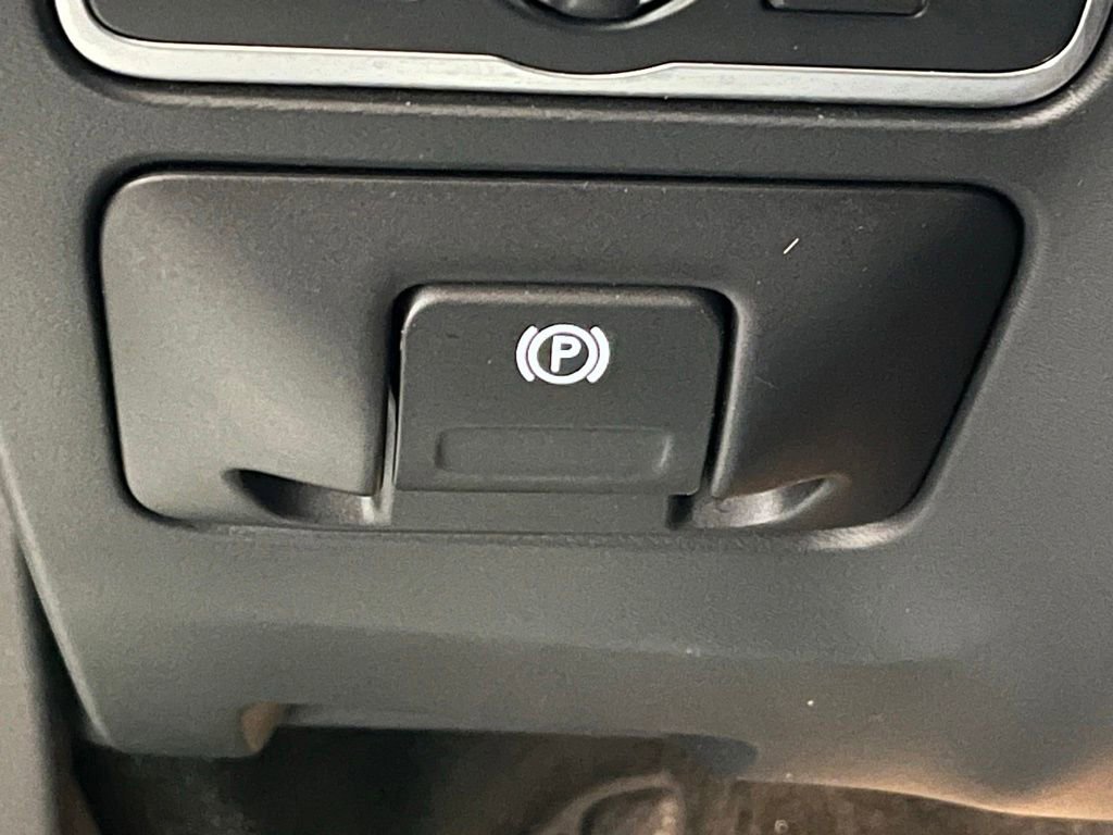 Used 2017 Volvo S60 T5 Dynamic w/ Vision Package FWD image 15