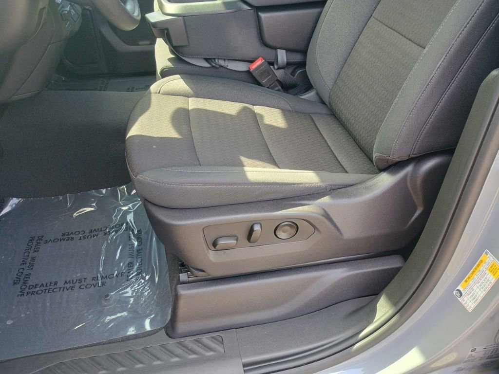 Used 2024 Chevrolet Silverado 1500 Custom image 12