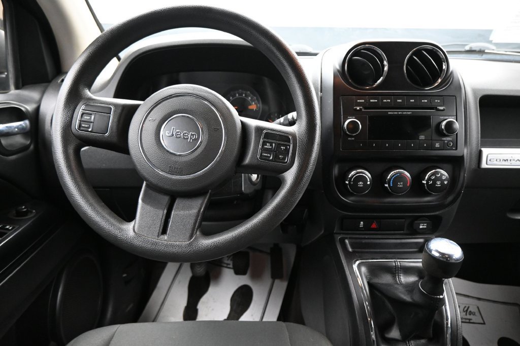 Used 2015 Jeep Compass Sport w/ Power Value Group AWD/4WD image 13