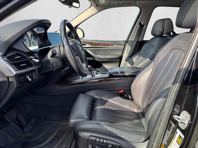 Used 2015 BMW X5 xDrive50i image 14