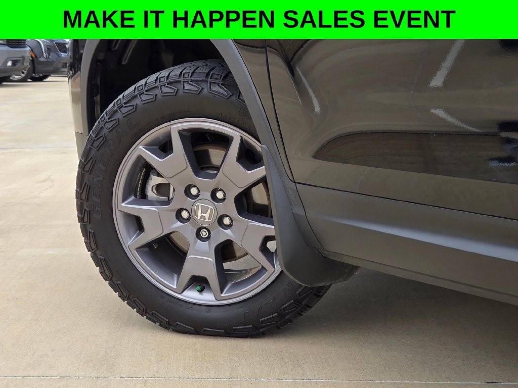 Used 2024 Honda Passport TrailSport image 31