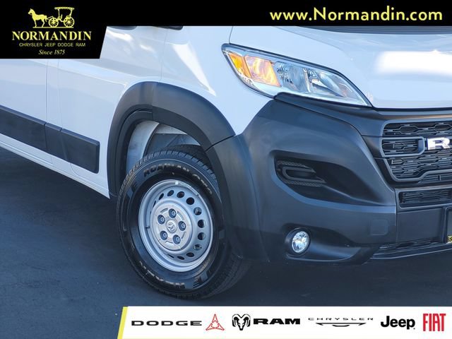 Used 2025 RAM ProMaster 2500 w/ Crew Van Package FWD image 3