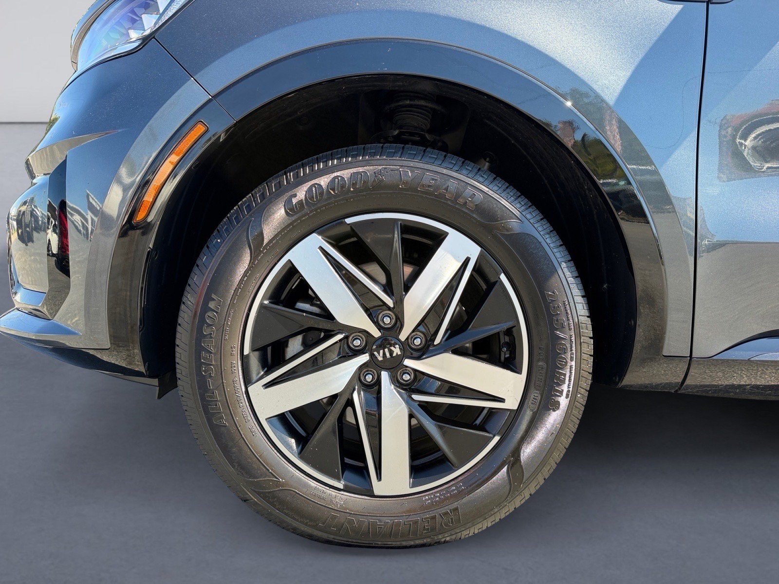 Used 2021 Kia Sorento EX AWD/4WD image 9