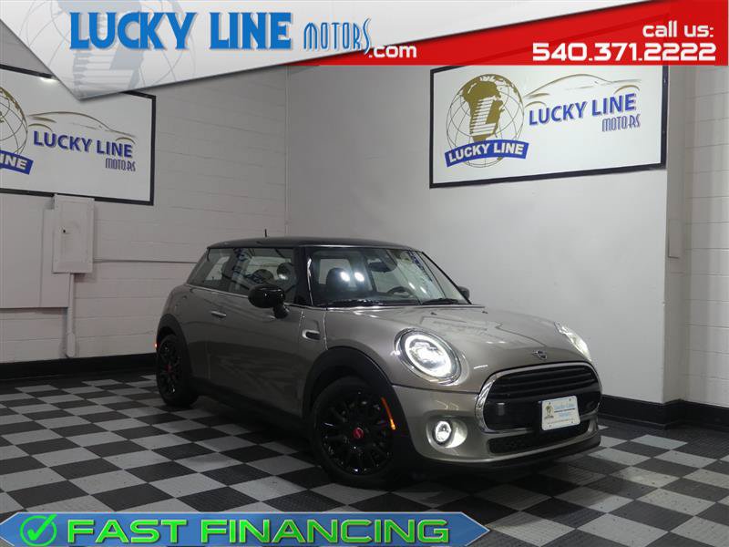 Used 2020 MINI Cooper 2-Door Hardtop w/ Storage Package FWD image 1