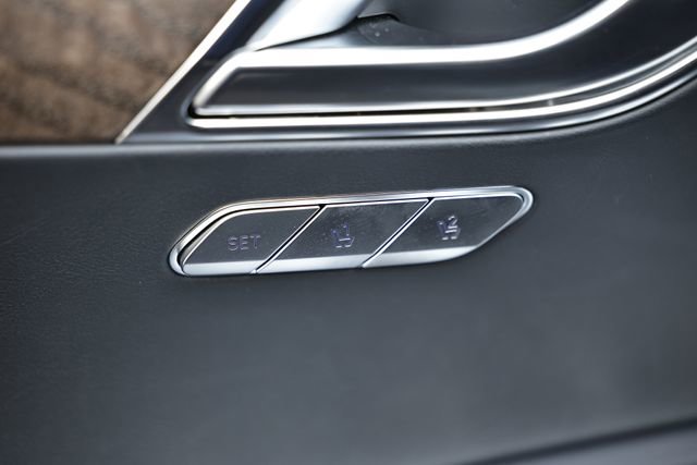 Certified 2025 Genesis GV80 3.5T Prestige image 16