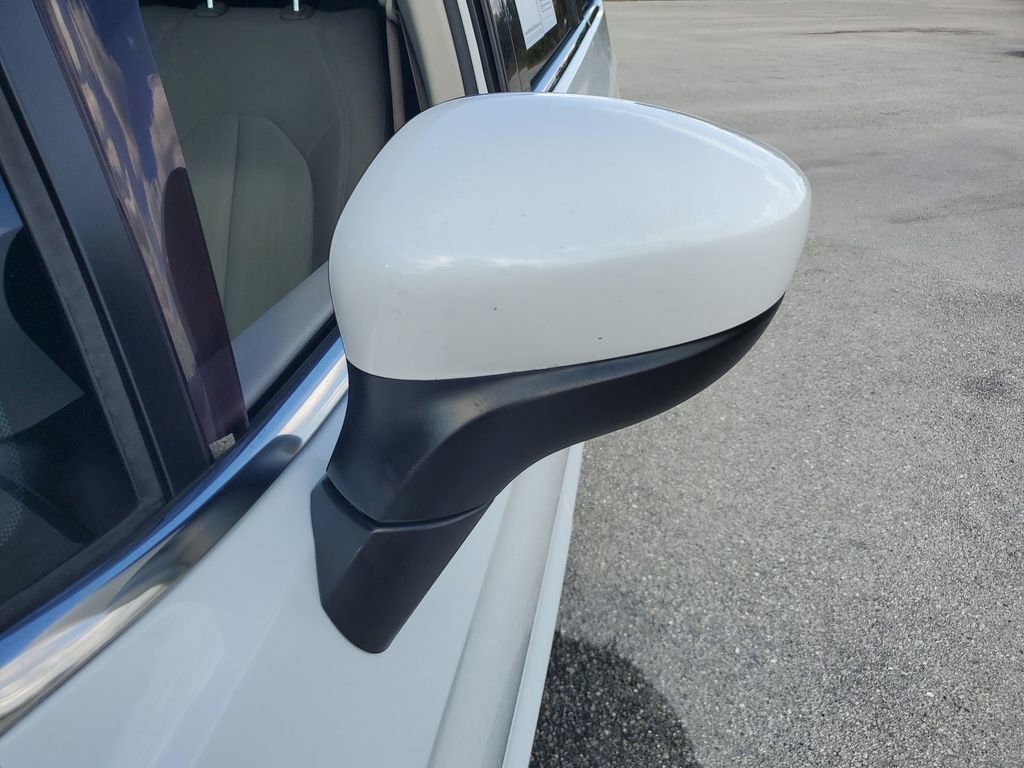 Used 2019 Chrysler Pacifica LX image 21