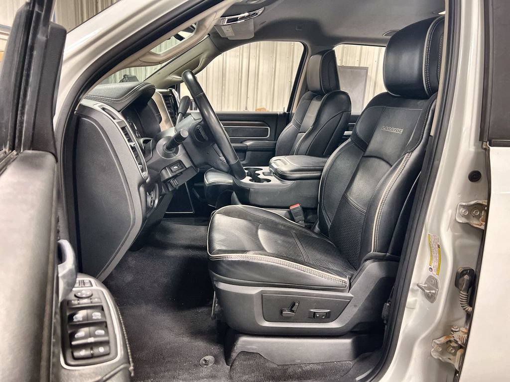 Used 2024 RAM 2500 Laramie AWD/4WD image 11