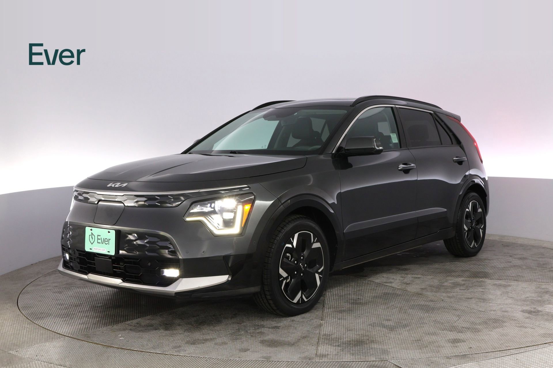 Used 2023 Kia Niro Wave FWD image 2