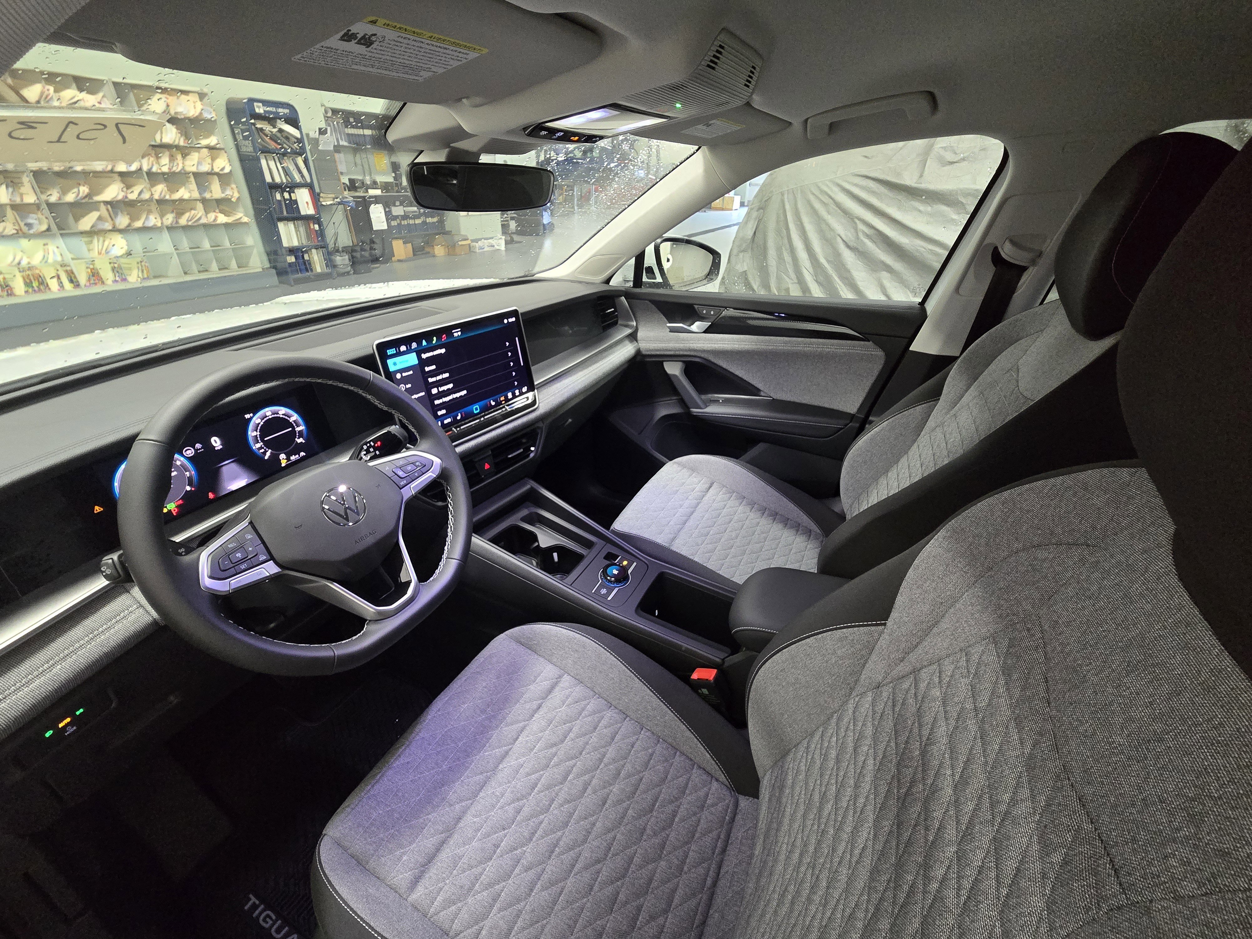 New 2025 Volkswagen Tiguan S image 5