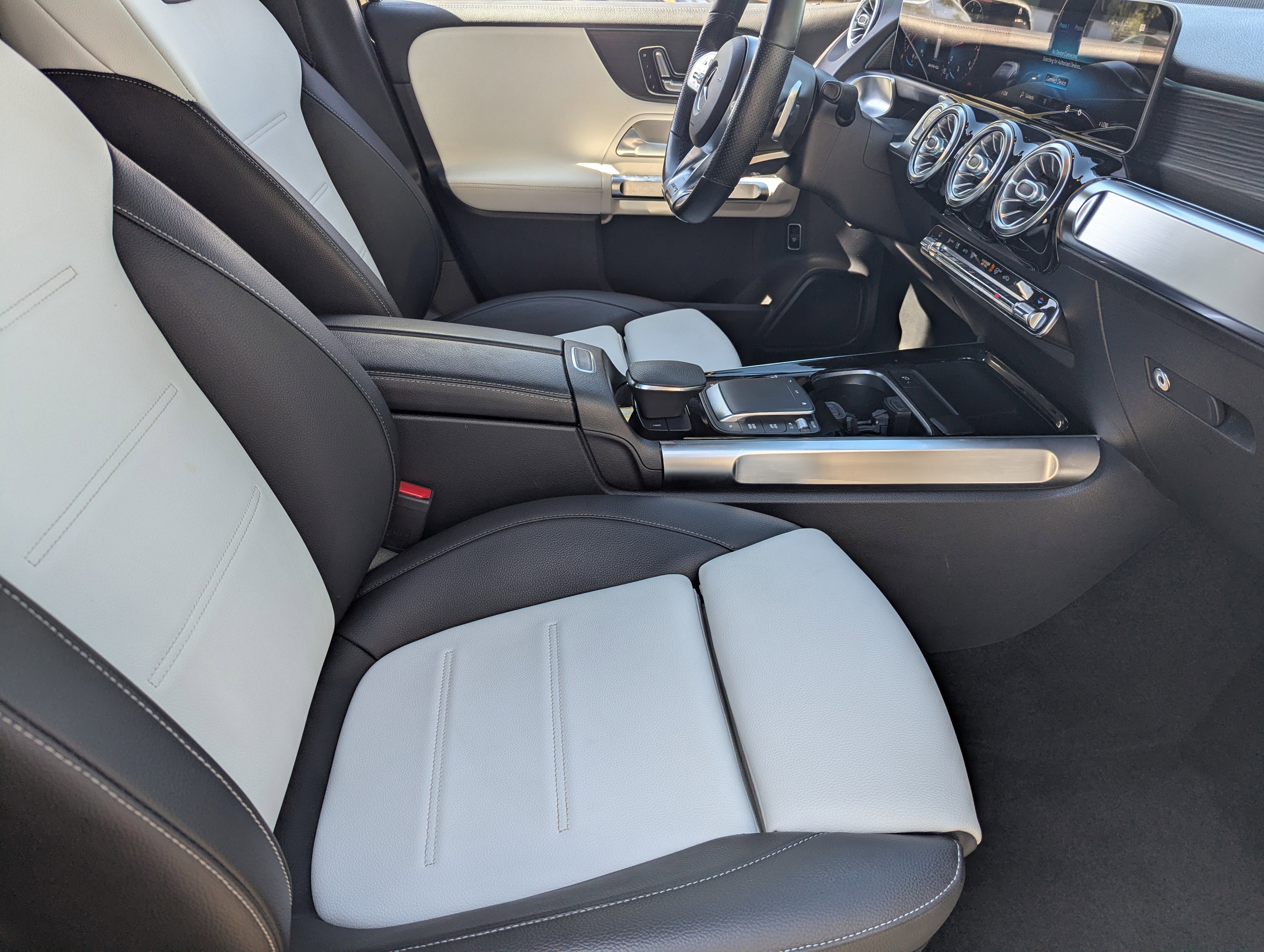 Used 2021 Mercedes-Benz GLB 35 AMG AMG GLB 35 image 10