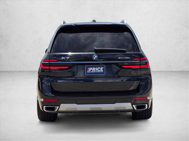 Used 2024 BMW X7 xDrive40i w/ Premium Package AWD/4WD image 6