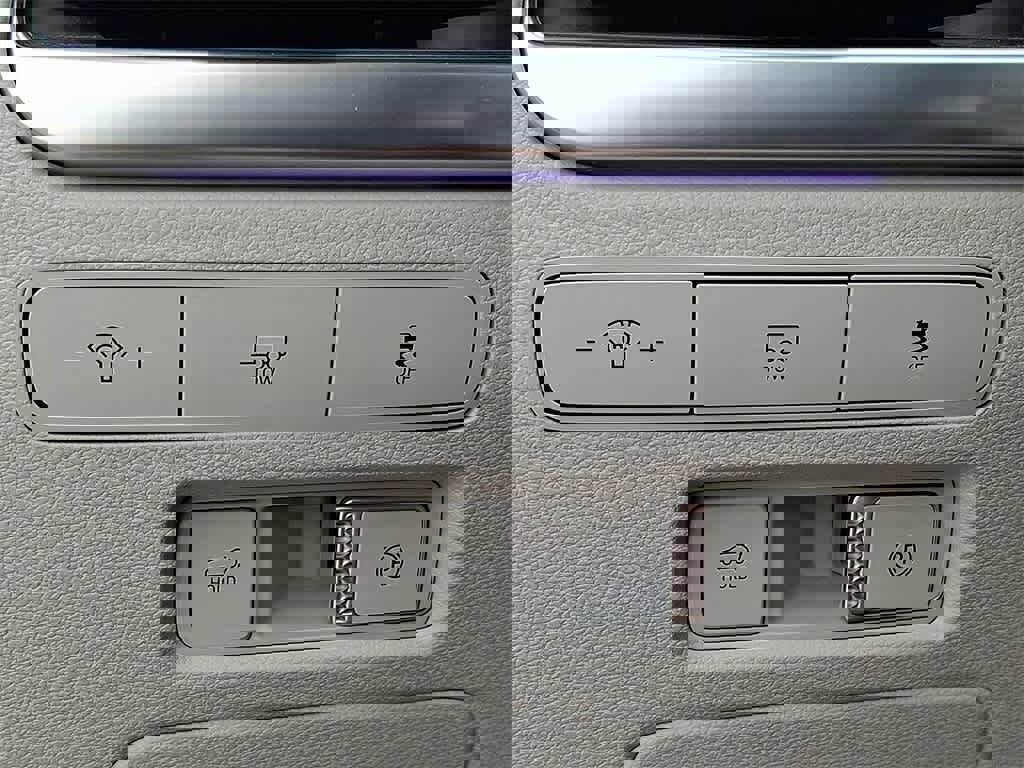 Used 2023 Hyundai Palisade Calligraphy image 25