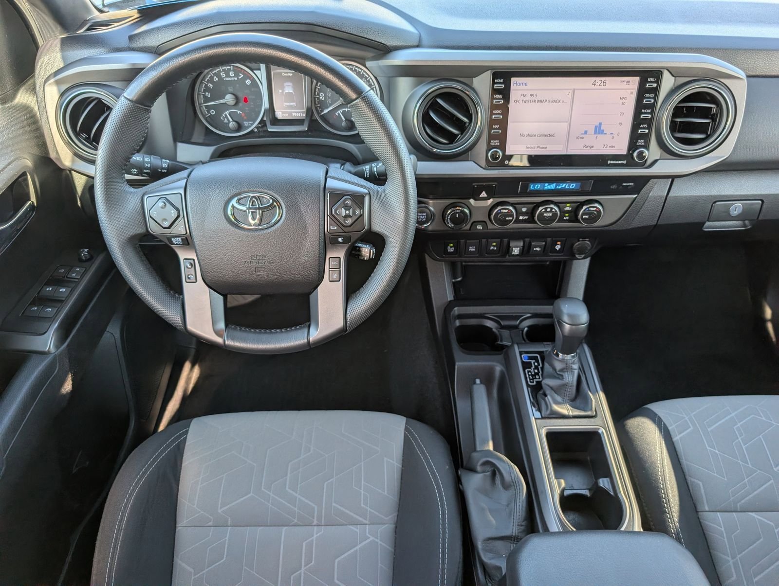 Used 2022 Toyota Tacoma TRD Sport w/ Technology Package AWD/4WD image 6