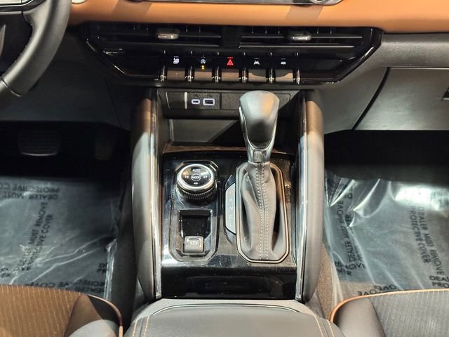 Certified 2024 GMC Canyon AT4 w/ Canyon Safety Plus Package image 32