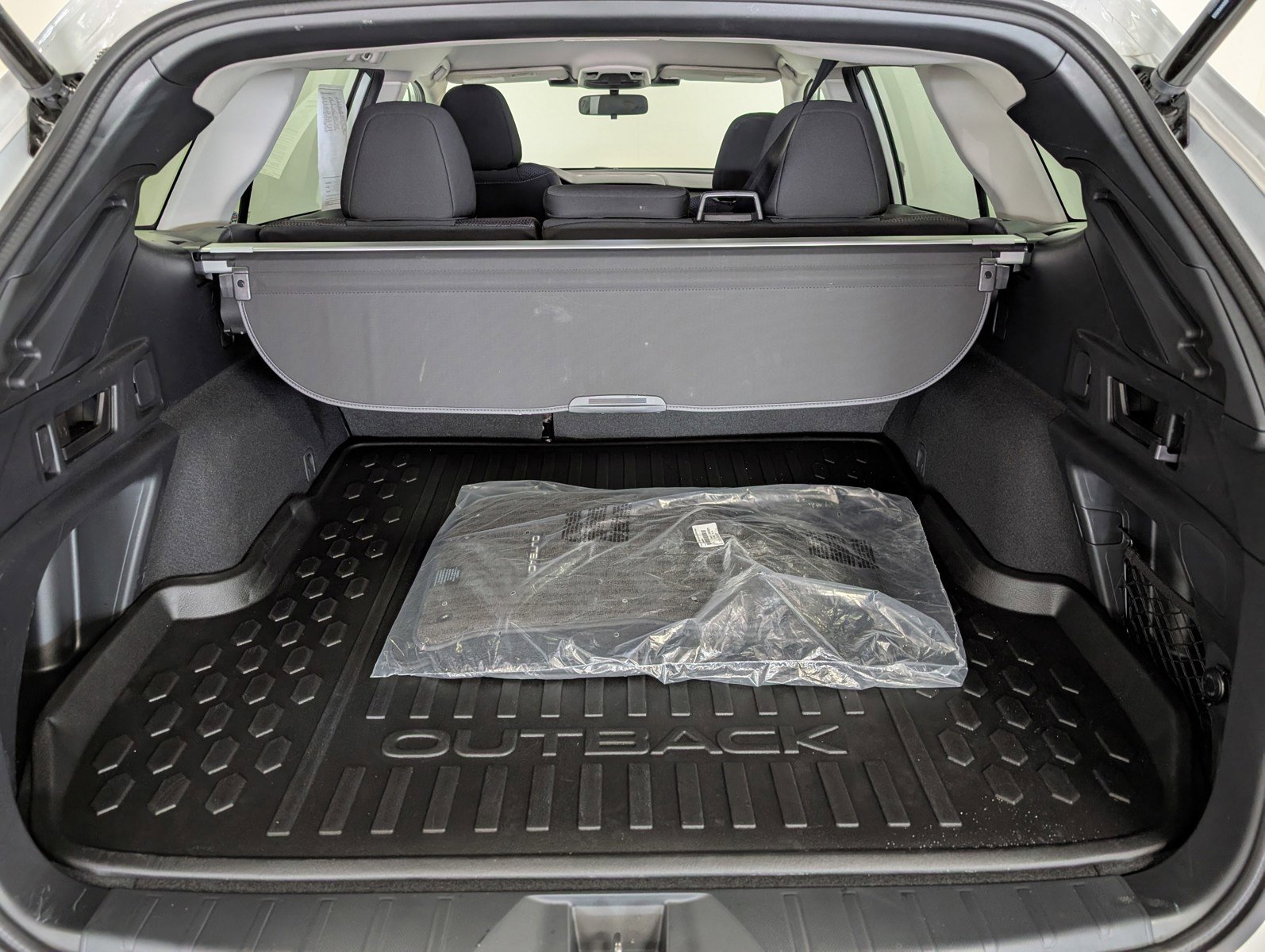 Used 2025 Subaru Outback Premium image 21