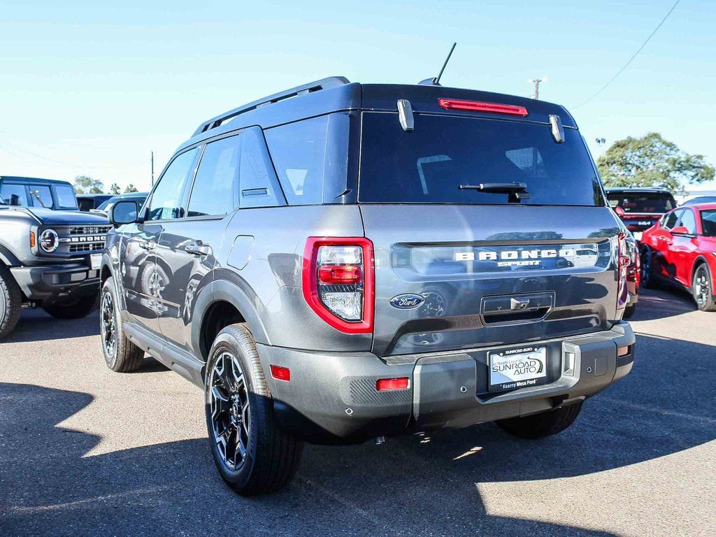 New 2025 Ford Bronco Sport Outer Banks w/ Outer Banks Tech Package+ image 10