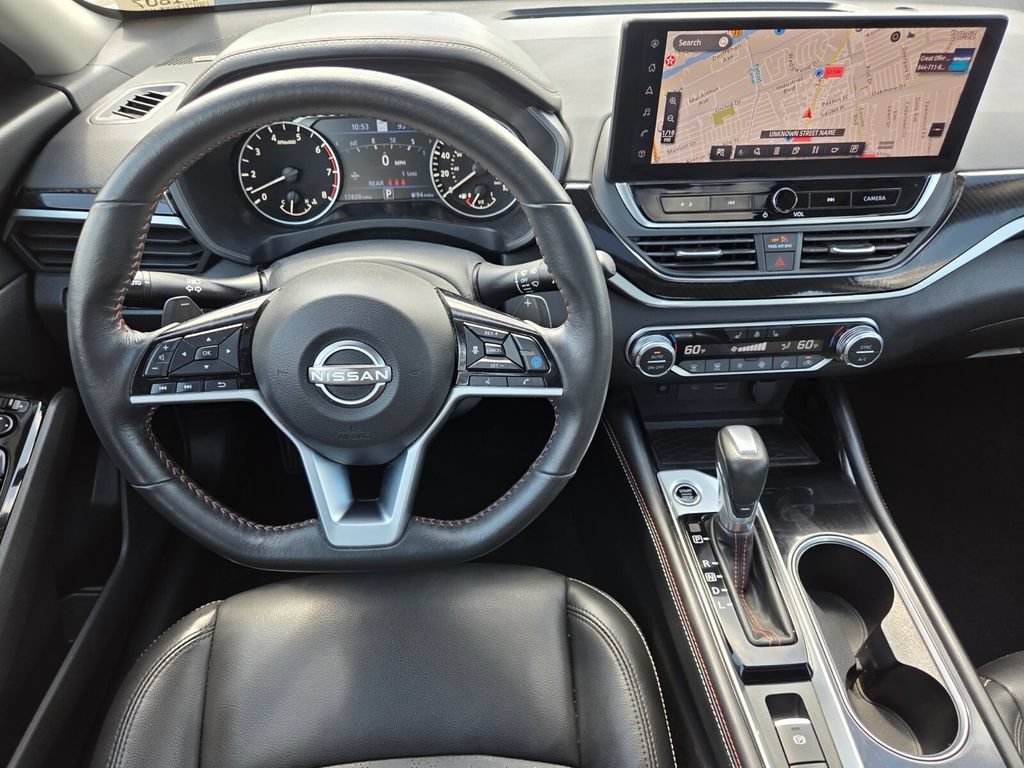 Used 2024 Nissan Altima 2.0 SR FWD image 23