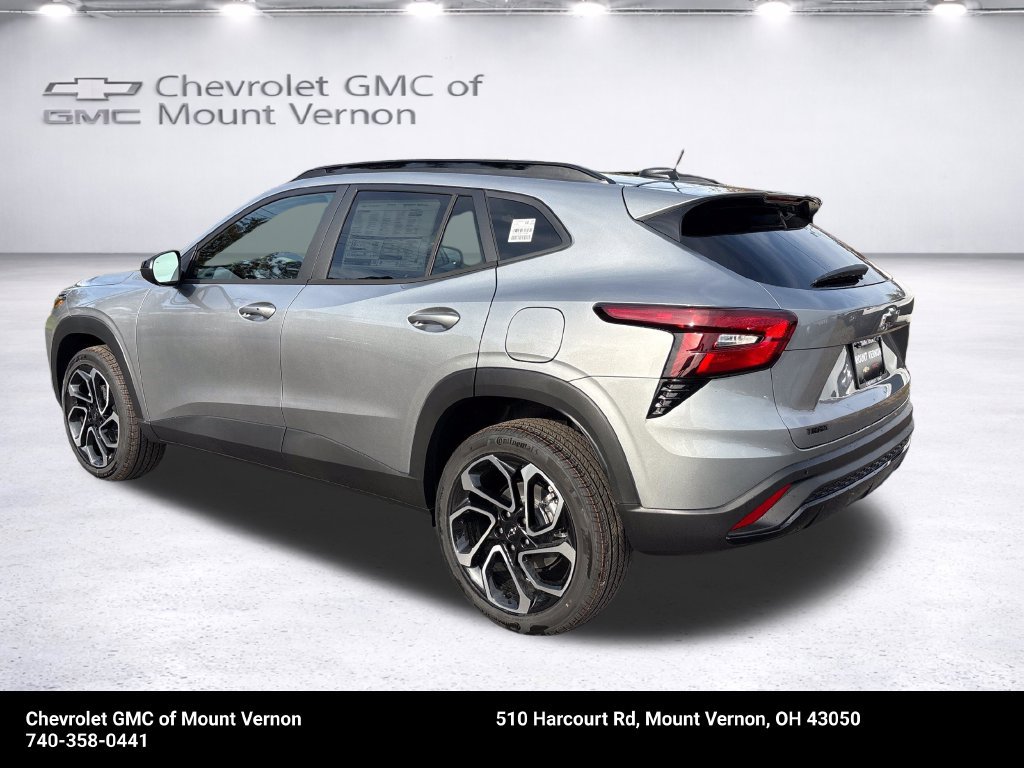 New 2026 Chevrolet Trax RS w/ Driver Confidence Package FWD image 3