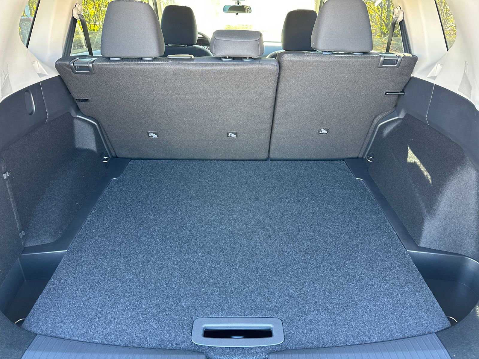 New 2026 Nissan Rogue SV image 18