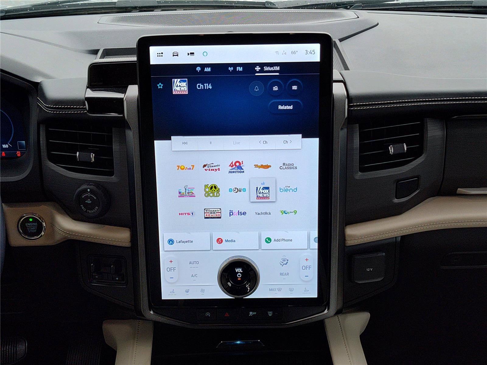 Used 2024 Ford Expedition Platinum image 21