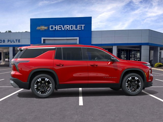 New 2027 Chevrolet Traverse LT w/ Sun and Wheel Package FWD image 5