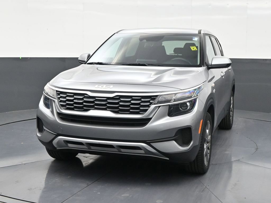 Used 2022 Kia Seltos LX AWD/4WD image 8