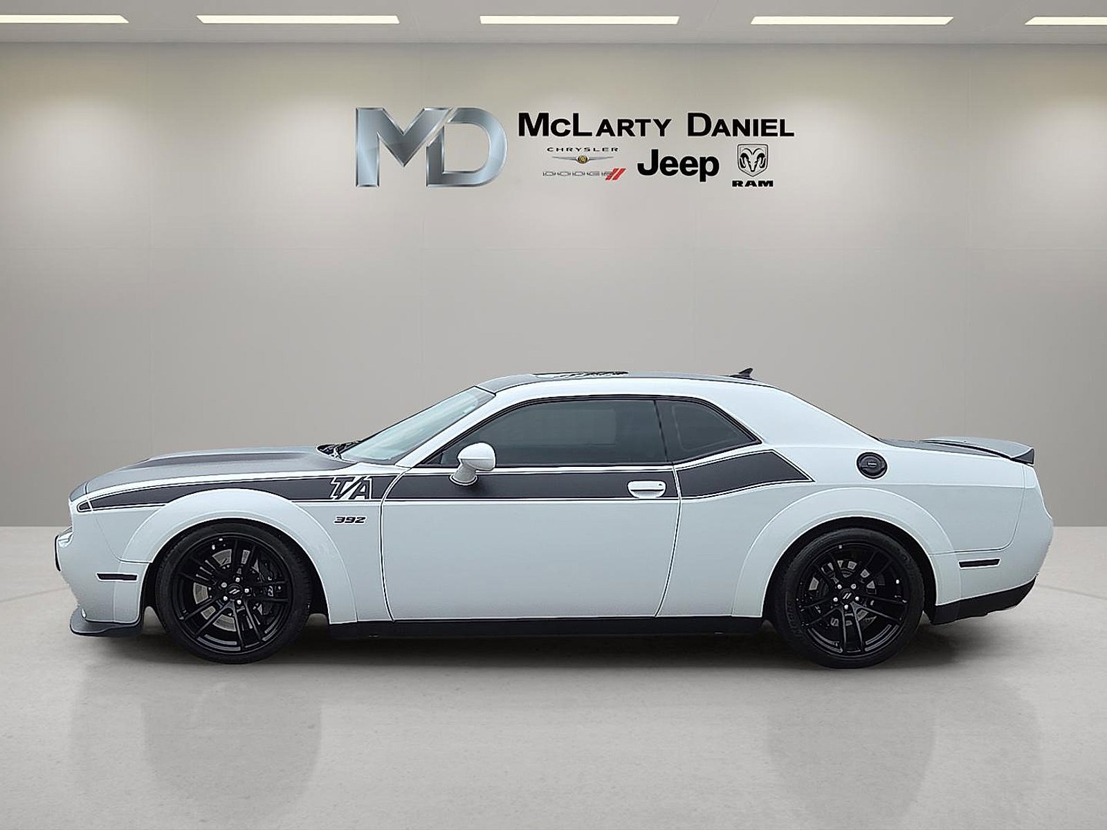 Used 2023 Dodge Challenger R/T Scat Pack image 3