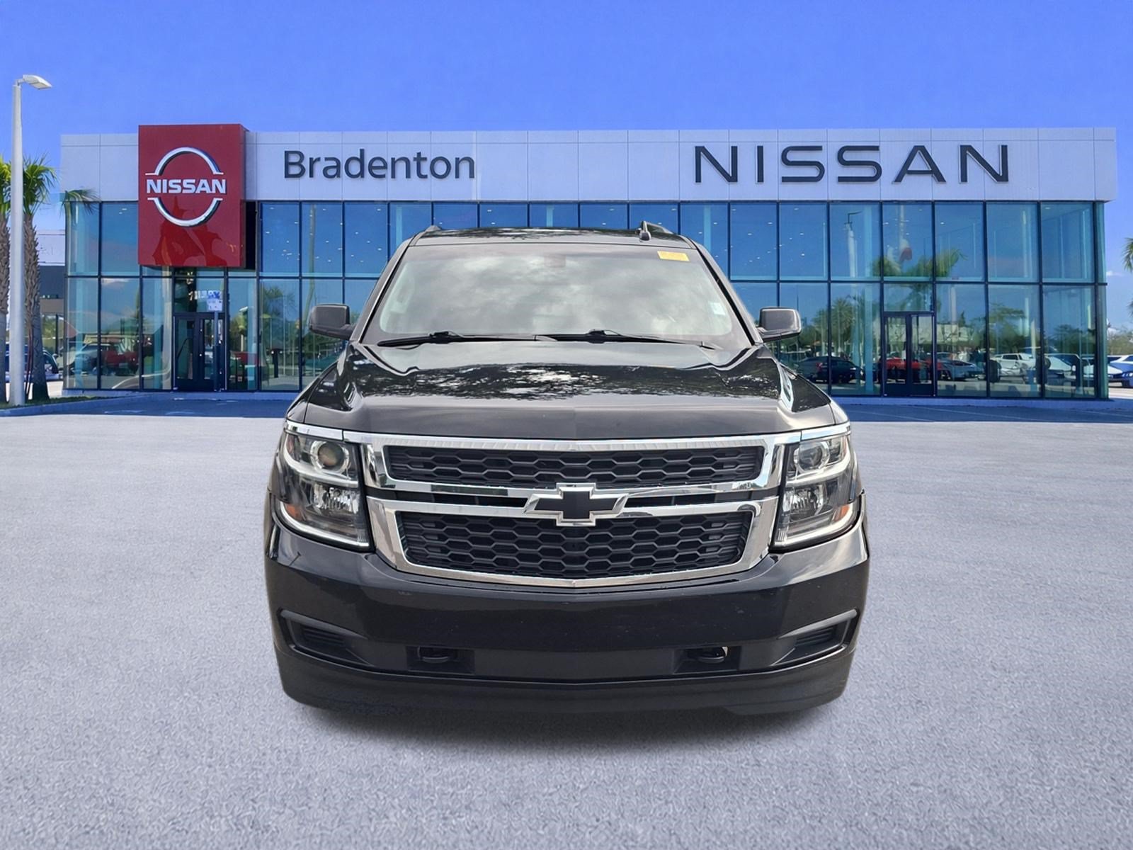 Used 2019 Chevrolet Tahoe LS RWD image 2